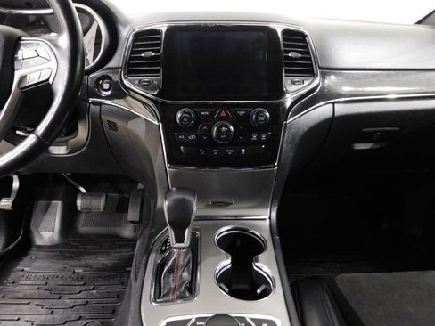 Used 2021 Jeep Grand Cherokee Trailhawk w/ Premium Lighting Group AWD/4WD image 48