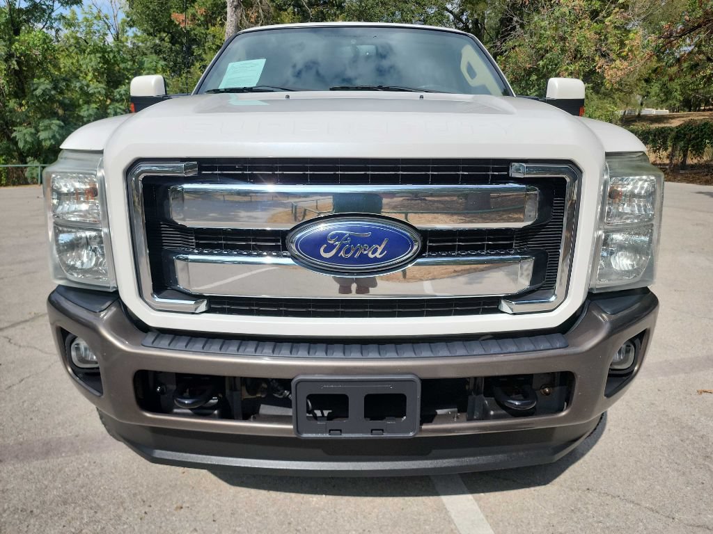Used 2016 Ford F250 King Ranch w/ FX4 Off-Road Package AWD/4WD image 2