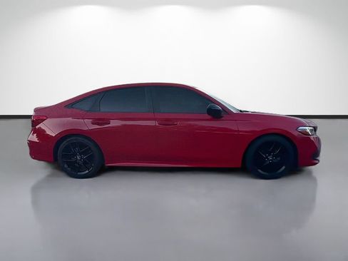 Used 2023 Honda Civic Sport image 2