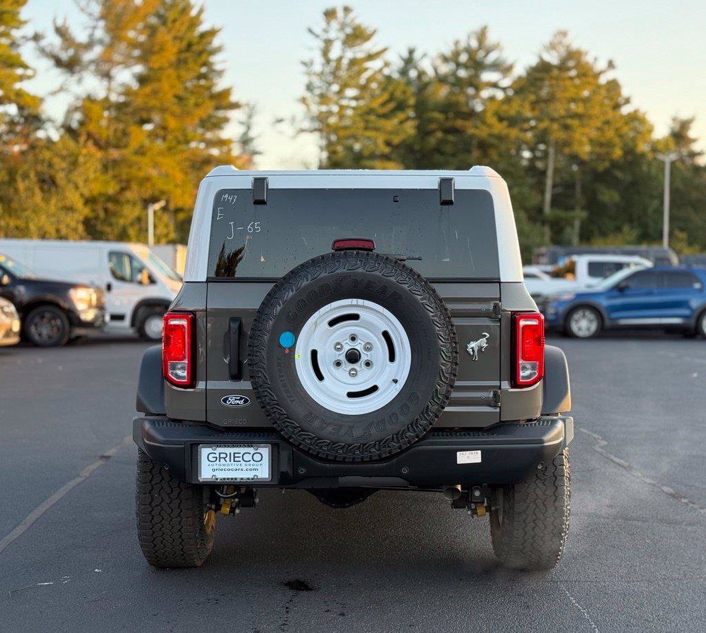 New 2026 Ford Bronco Heritage Edition AWD/4WD image 5