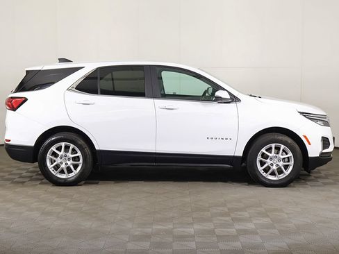 Used 2024 Chevrolet Equinox LT AWD/4WD image 19