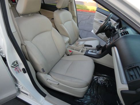 Used 2014 Subaru Crosstrek Touring w/ Popular Package #2 image 31