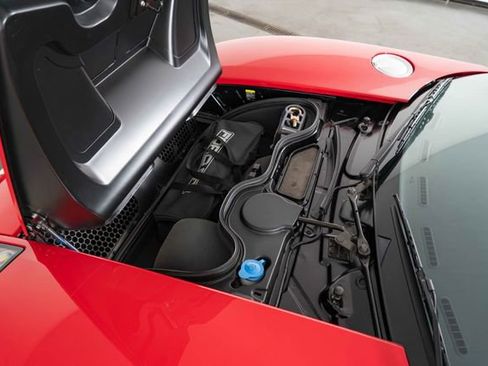 Used 2005 Ford GT image 25