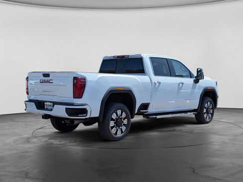 New 2026 GMC Sierra 3500 Denali w/ Denali Reserve Package AWD/4WD image 22