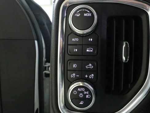 Used 2021 GMC Sierra 1500 SLT w/ SLT Premium Package AWD/4WD image 14