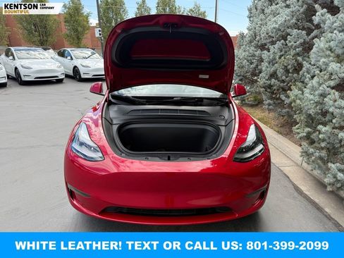 Used 2023 Tesla Model Y Performance AWD/4WD image 35
