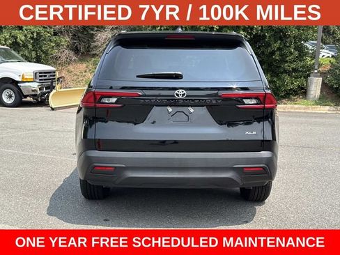 Used 2025 Toyota Grand Highlander FWD image 3