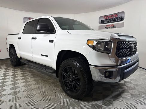 Used 2021 Toyota Tundra SR5 w/ SR5 Leather Package RWD image 1