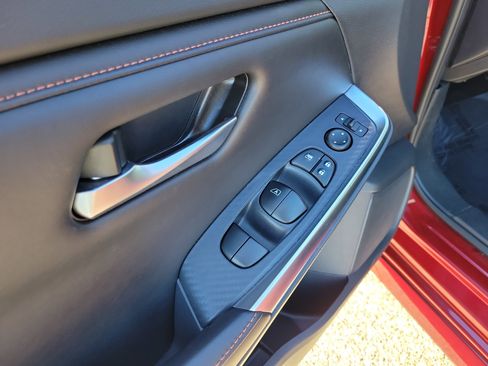 Certified 2023 Nissan Sentra SR image 21