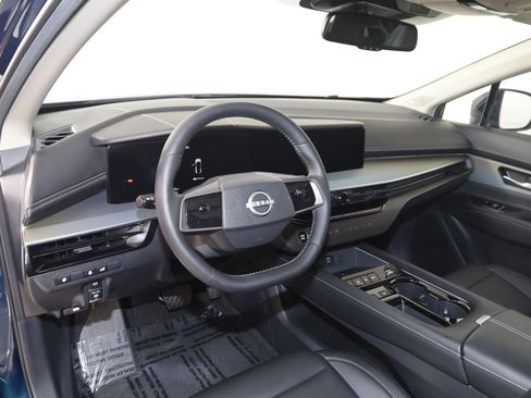 Used 2025 Nissan Murano SL AWD/4WD image 30