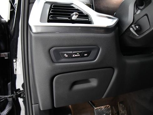 Used 2024 BMW X5 xDrive40i image 11