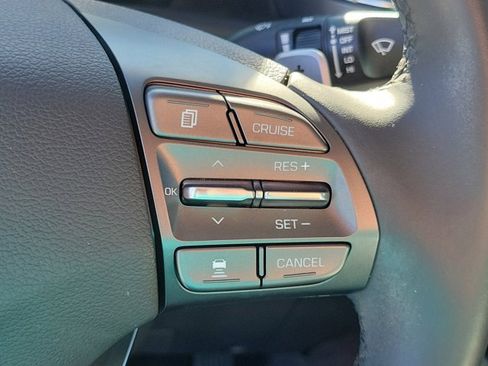 Certified 2022 Hyundai Ioniq SEL image 22