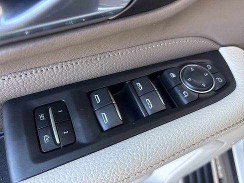 Certified 2023 GMC Yukon Denali image 24