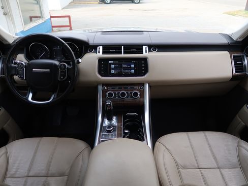 Used 2016 Land Rover Range Rover Sport HSE image 11