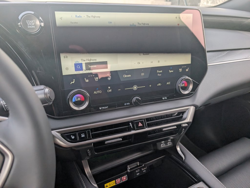 New 2026 Lexus RX 350 AWD w/ Convenience Package image 9