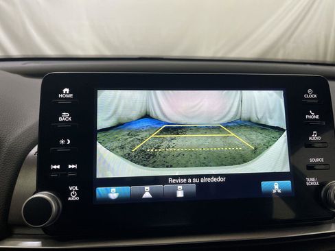 Used 2021 Honda Accord EX image 17