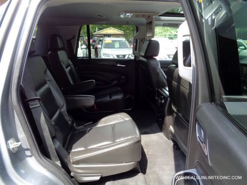 Used 2019 Chevrolet Tahoe LT AWD/4WD image 28