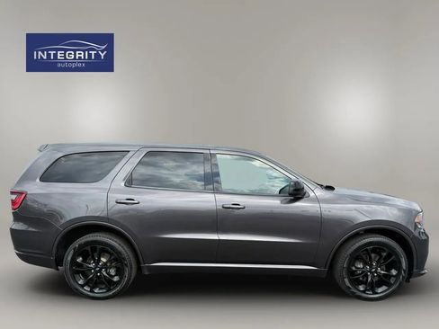 Used 2019 Dodge Durango GT w/ Blacktop Package AWD/4WD image 2