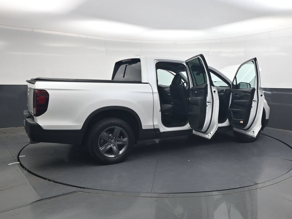 Used 2023 Honda Ridgeline RTL-E image 39