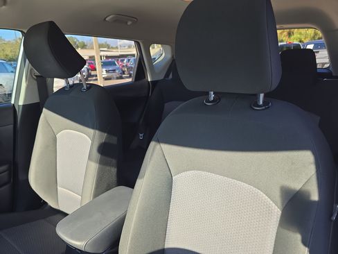 Used 2021 Kia Soul LX image 23