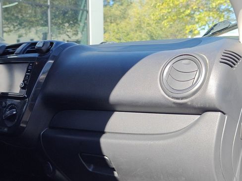 Used 2018 Mitsubishi Mirage ES image 28