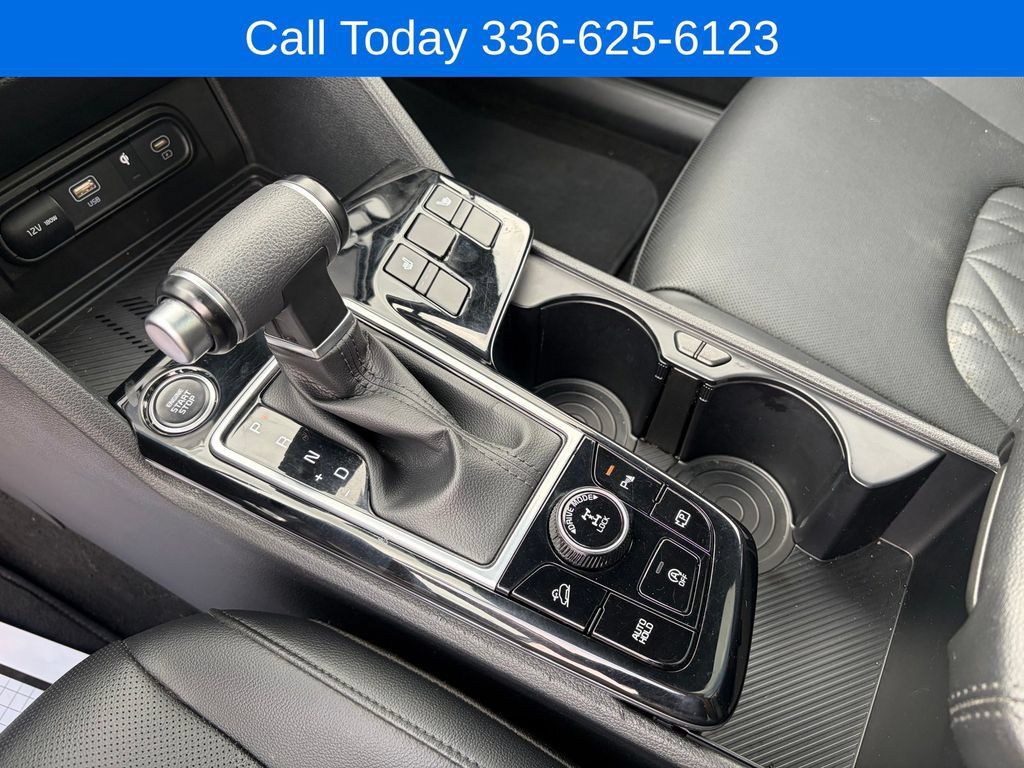 Used 2023 Kia Sportage X-Line w/ X-Line Premium Package AWD/4WD image 19