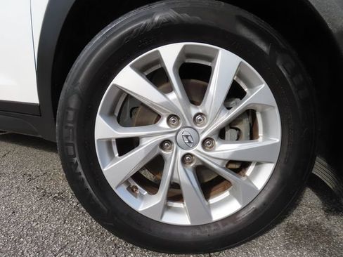 Used 2019 Hyundai Tucson Value FWD image 39