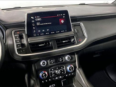 Used 2023 GMC Yukon AT4 w/ AT4 Premium Plus Package image 5