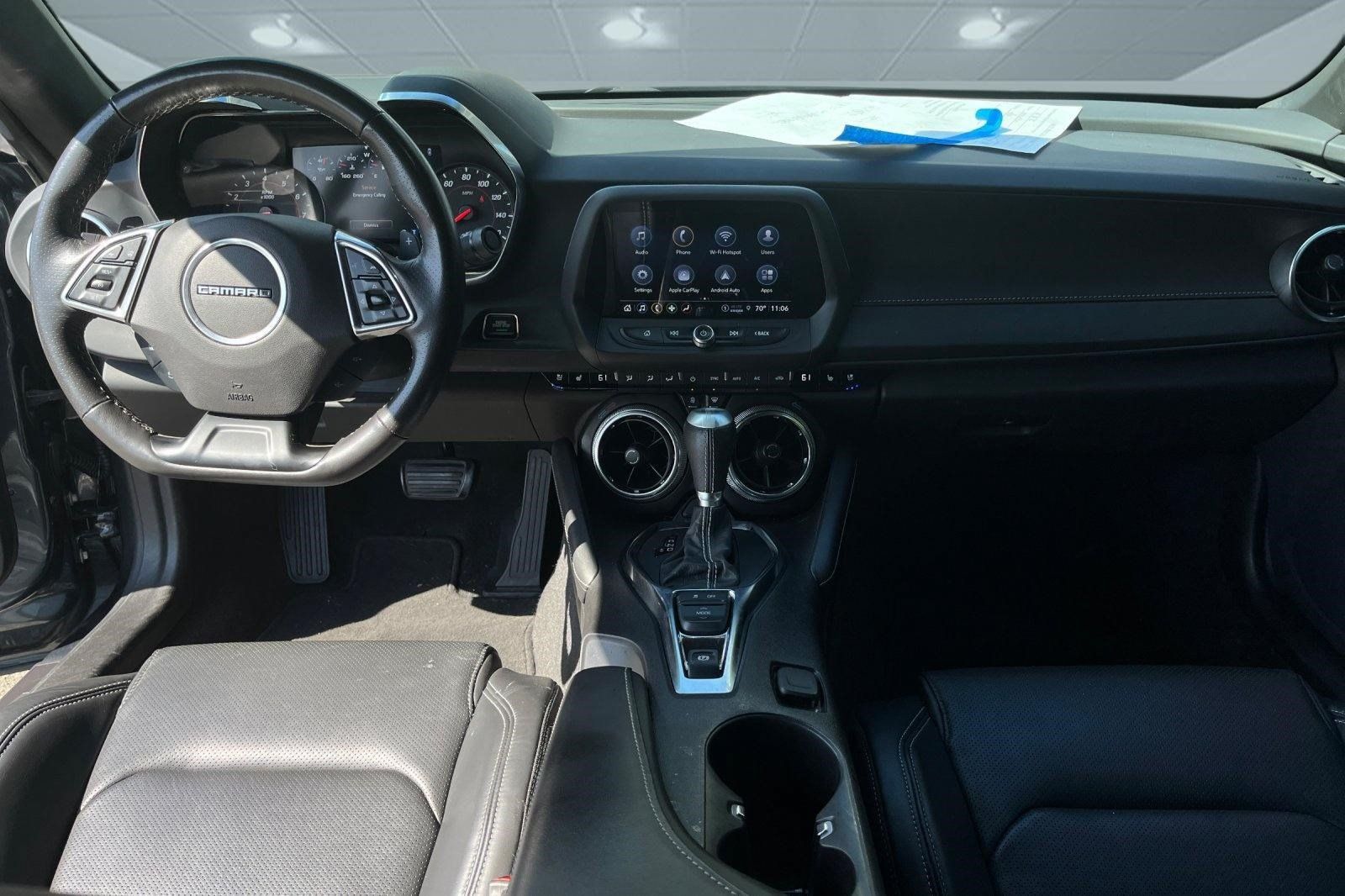 Used 2023 Chevrolet Camaro LT RWD image 7