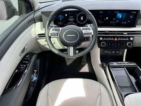 New 2026 Hyundai Tucson Limited image 13