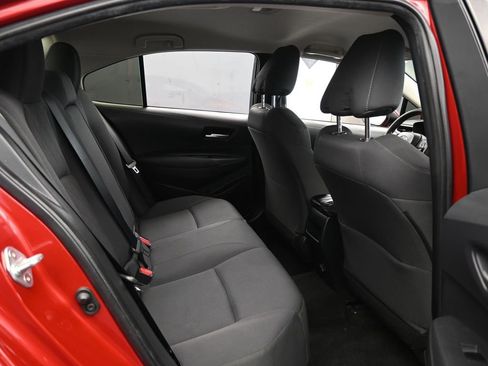 Used 2020 Toyota Corolla LE image 36