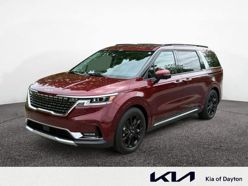 Used 2022 Kia Carnival SX Prestige FWD image 1