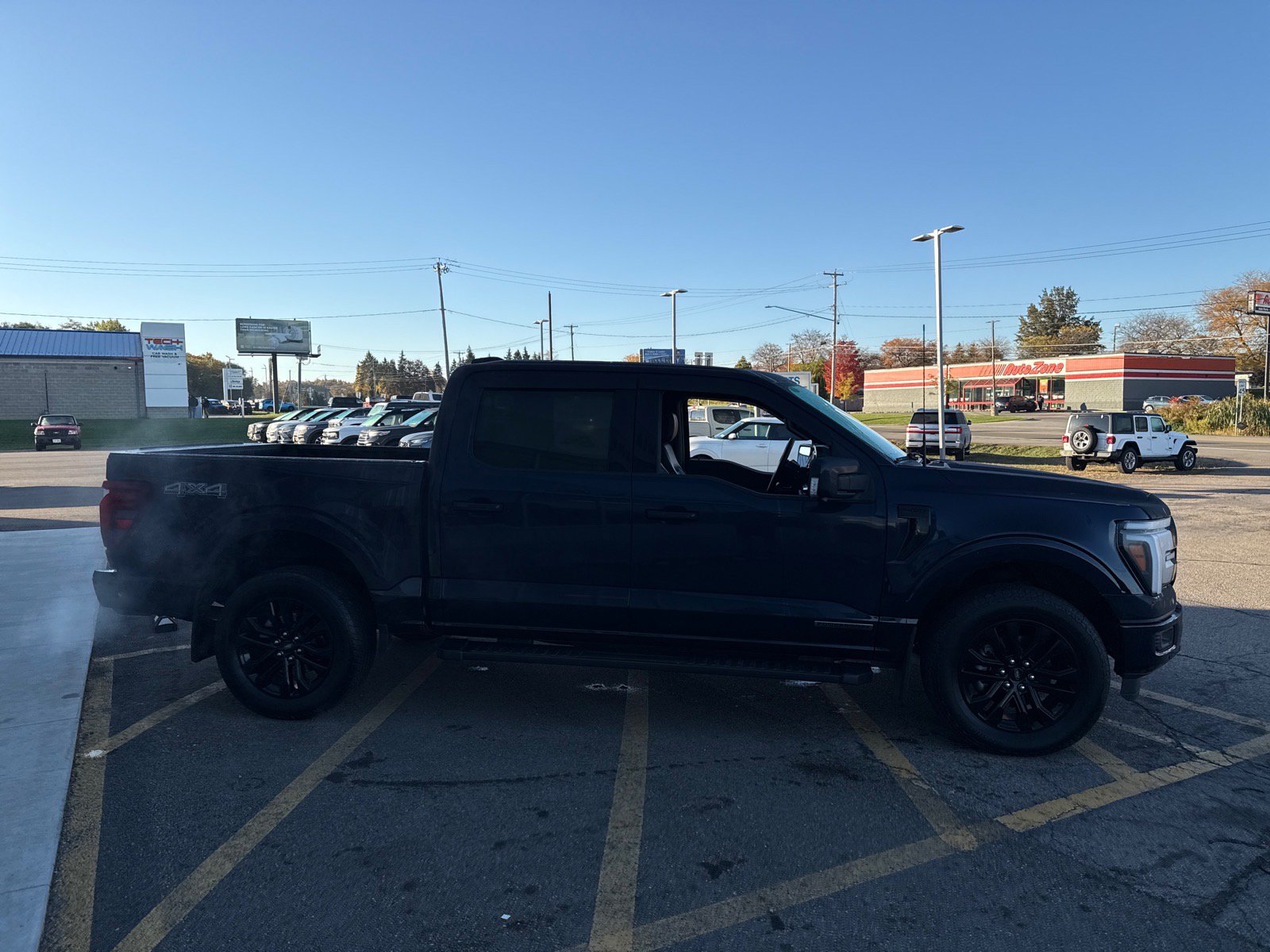 Used 2025 Ford F150 Lariat w/ Equipment Group 501A Mid AWD/4WD image 7