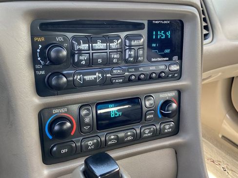 Used 2003 Chevrolet Corvette Convertible w/ Preferred Equipment Group1 image 25