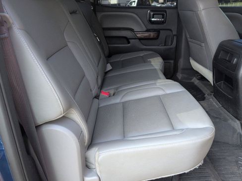 Used 2017 GMC Sierra 1500 SLT w/ SLT Premium Package AWD/4WD image 38