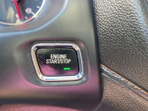 Used 2023 GMC Acadia AT4 w/ Technology Package AWD/4WD image 30