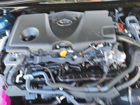 Used 2026 Toyota Camry XLE FWD image 24