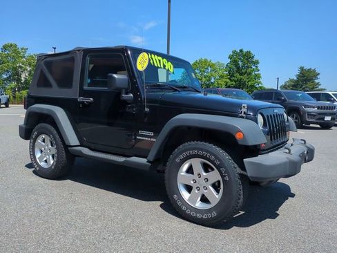 Used 2012 Jeep Wrangler Sport AWD/4WD image 2
