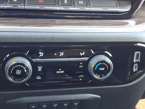 New 2026 Chevrolet Silverado 3500 LT image 15