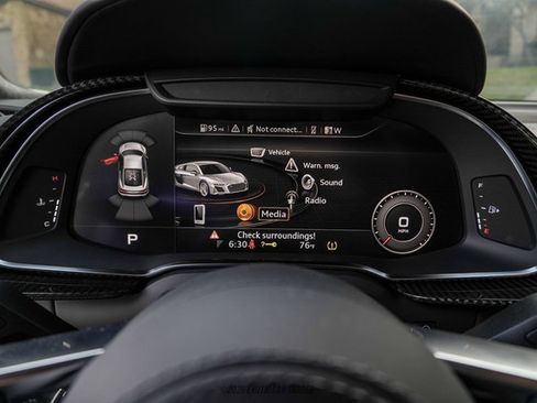Used 2023 Audi R8 V10 performance RWD image 24