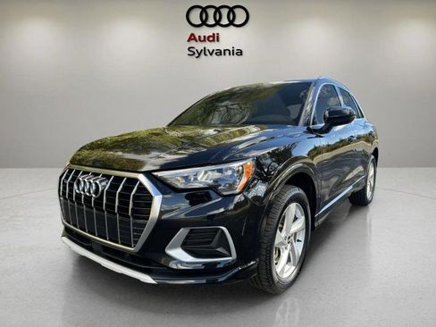 Used 2021 Audi Q3 2.0T Premium w/ Convenience Package image 3