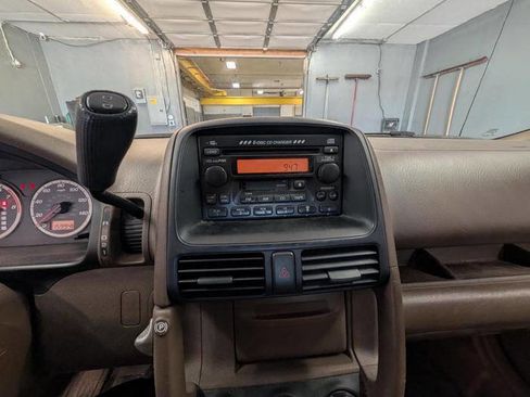 Used 2004 Honda CR-V EX image 36
