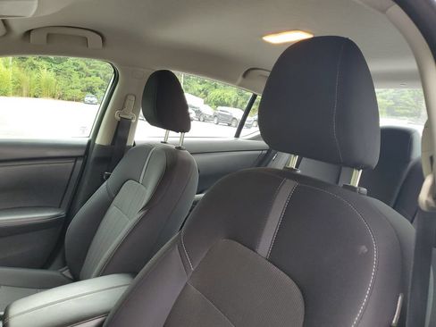 Used 2024 Nissan Sentra SV FWD image 18