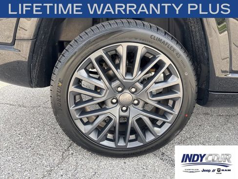Used 2022 Jeep Compass High Altitude AWD/4WD image 12