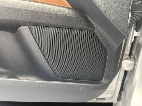 Used 2019 Ford Fusion Titanium AWD/4WD image 17