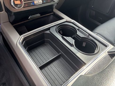 Certified 2022 Ford F250 Lariat w/ Lariat Value Package image 43