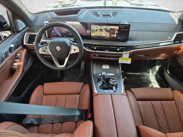New 2026 BMW ALPINA XB7 AWD/4WD image 15