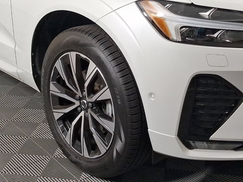 Certified 2023 Volvo XC60 B5 Plus w/ Climate Package AWD/4WD image 6