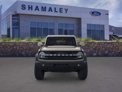 New 2025 Ford Bronco Outer Banks w/ Sasquatch Package image 6