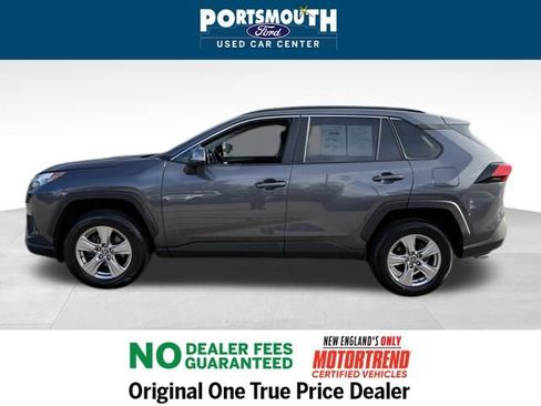Used 2023 Toyota RAV4 XLE image 2